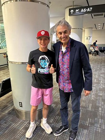 Jesse Kohl's son with attorney David Gruber at the Toronto airport